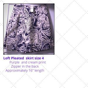 Loft pleated purple skirt size 4